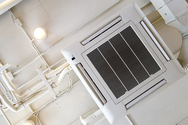 三相電源機器のバックアップ