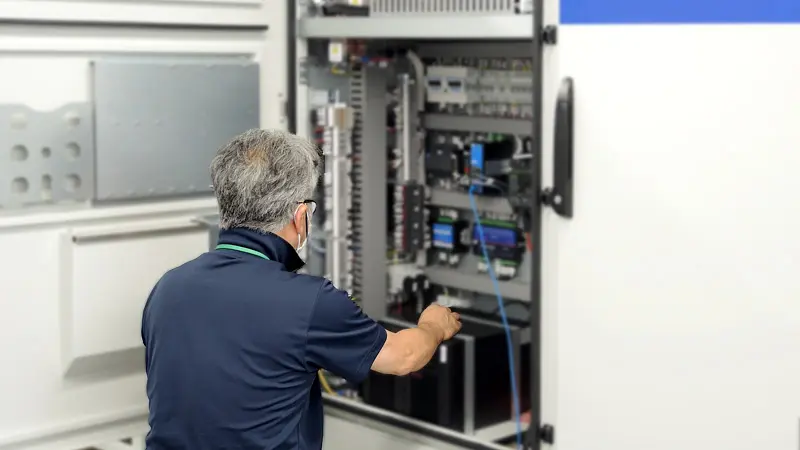 国内で製品全数検査の実施と安心のサポート体制